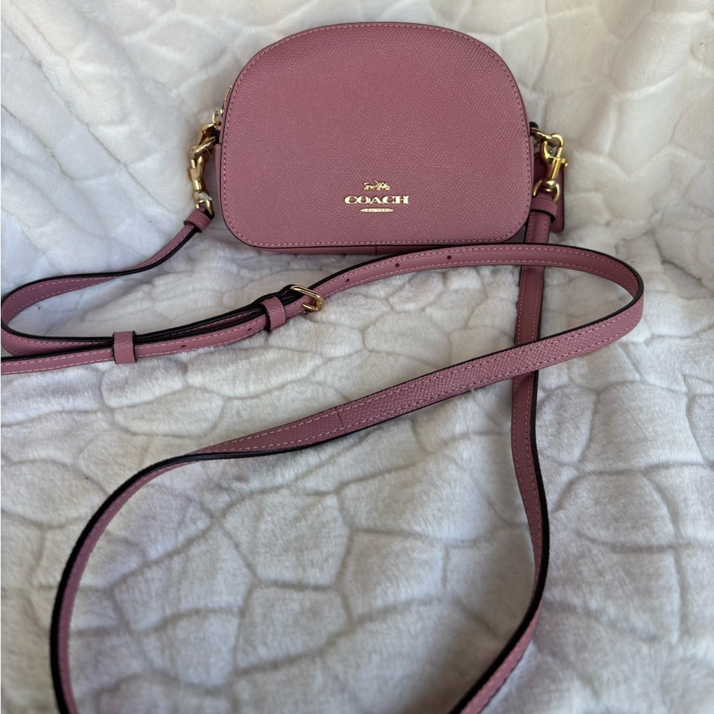 Coach Mini Jamie Camera Bag in Refined Pebble Leather - True Pink / Like New - Picture 6 of 13